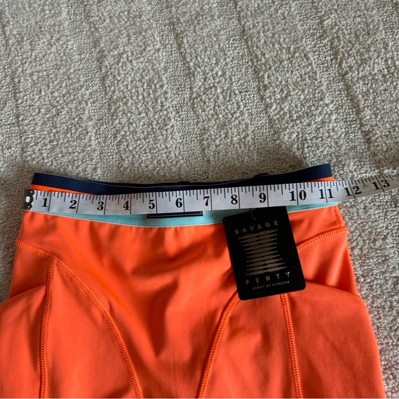 Savage X Fenty Women’s Neon Orange Workout Leggings - Picture 4 of 6